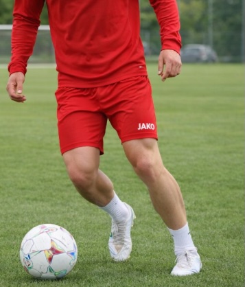 JAKO Trainingsshort One selbst gestalten
