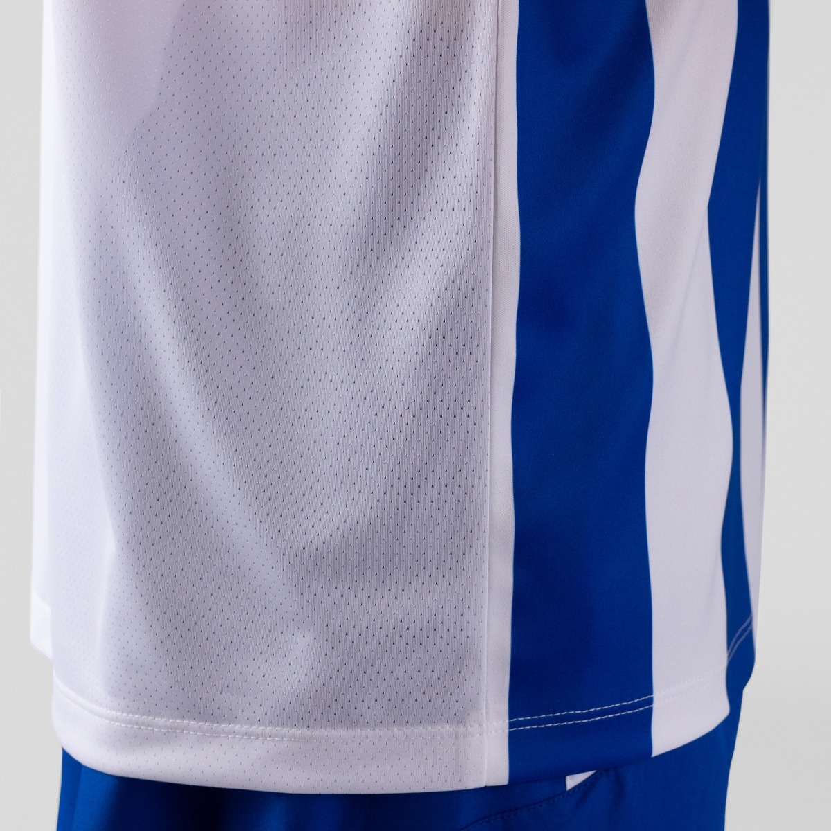 JAKO Kinder Trikot Inter Kurzarm Artikelnummer: 4215K