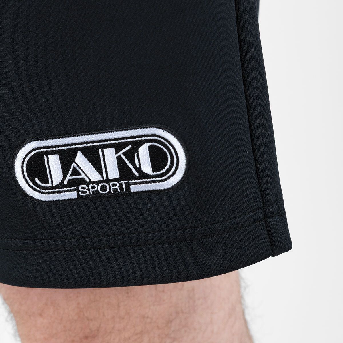 JAKO Short Wardrobe